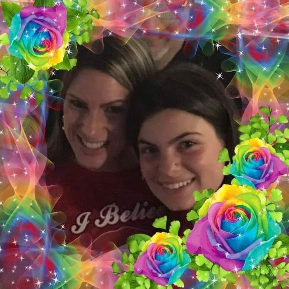 Meet your Posher, Tricia - Picture 1 of 1